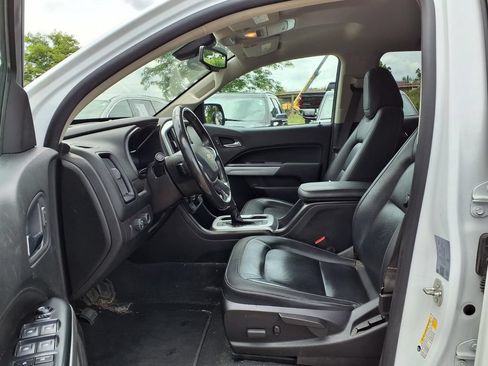 Used 2021 Chevrolet Colorado LT w/ LT Convenience Package AWD/4WD image 19
