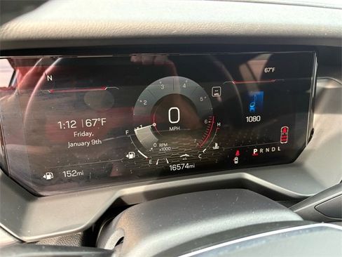 Used 2025 GMC Acadia Elevation image 15