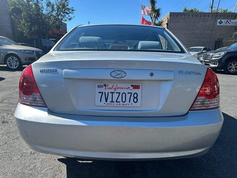 Used 2005 Hyundai Elantra GLS FWD image 6