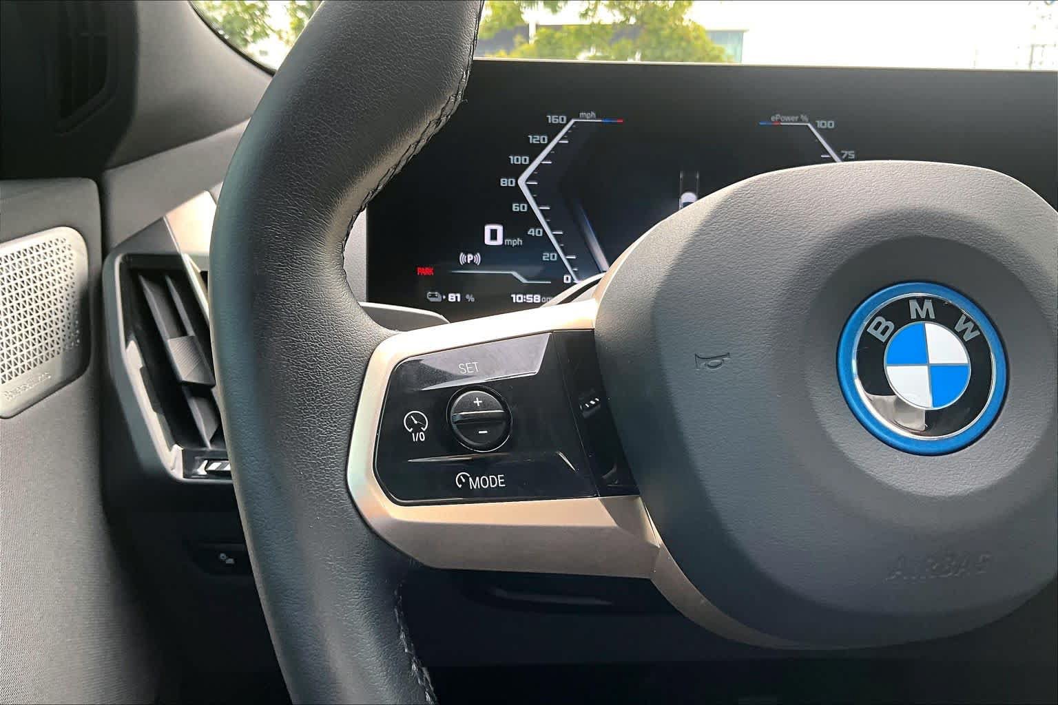 Used 2024 BMW iX M60 AWD/4WD image 19