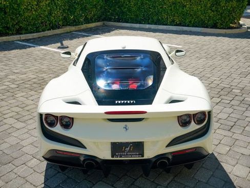 Used 2021 Ferrari F8 Tributo image 23