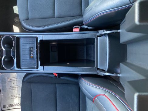 Used 2024 Chevrolet Blazer EV RS AWD/4WD image 25