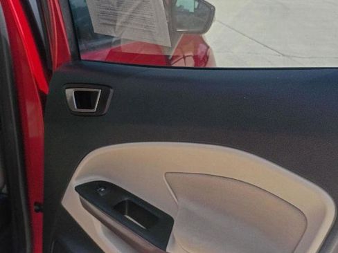 Used 2021 Ford EcoSport SE image 17