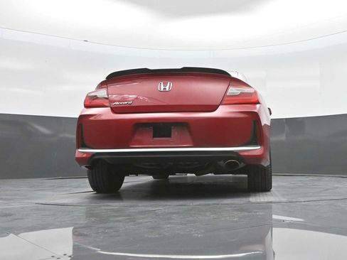 Used 2016 Honda Accord EX-L image 32