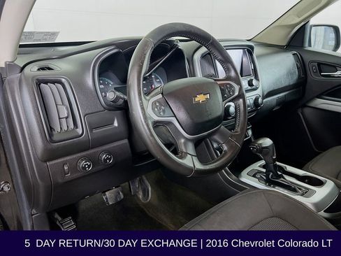 Used 2016 Chevrolet Colorado LT w/ Midnight Edition AWD/4WD image 11