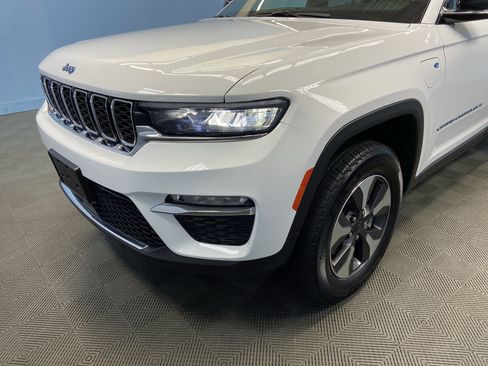 Used 2023 Jeep Grand Cherokee 4WD 4xe image 52