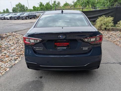 Used 2025 Subaru Legacy Limited AWD/4WD image 4