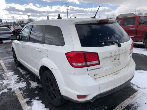 Used 2015 Dodge Journey R/T w/ Flexible Seating Group image 5