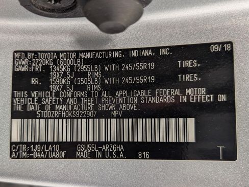 Used 2019 Toyota Highlander Limited Platinum AWD/4WD image 29