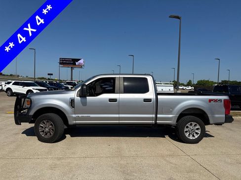 Used 2021 Ford F250 XL w/ STX Appearance Package AWD/4WD image 3