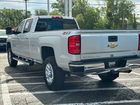 Used 2019 Chevrolet Silverado 3500 LTZ w/ LTZ Plus Package AWD/4WD image 8