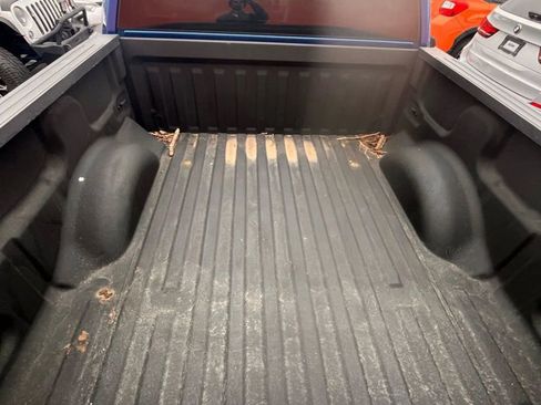 Used 2010 Ford F150 XLT image 5