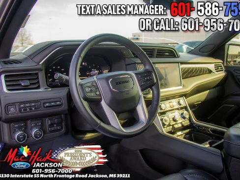 Used 2023 GMC Yukon Denali w/ Max Trailering Package image 7
