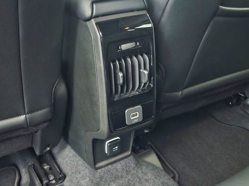 Certified 2026 Jeep Compass Limited AWD/4WD image 27