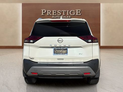 Used 2022 Nissan Rogue SV w/ SV Premium Package FWD image 34