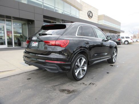 Used 2020 Audi Q3 2.0T Premium Plus image 11