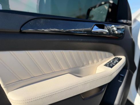 Used 2016 Mercedes-Benz GLE 450 4MATIC Coupe image 12