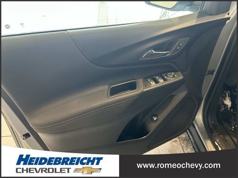 Certified 2023 Chevrolet Equinox RS w/ LPO, Floor Liner Package image 11