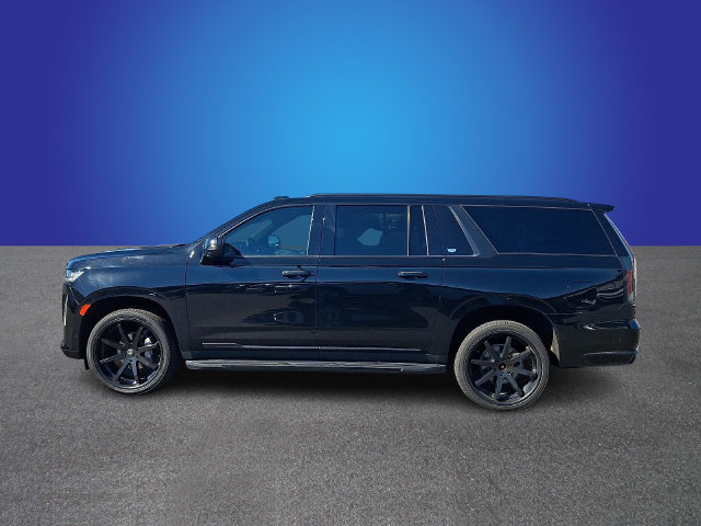 Used 2022 Cadillac Escalade ESV Premium Luxury AWD/4WD image 7