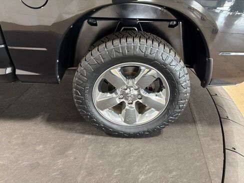 Used 2018 RAM 1500 Big Horn AWD/4WD image 36