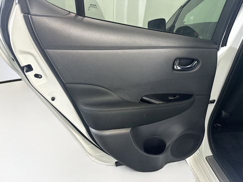 Used 2024 Nissan Leaf SV Plus image 27