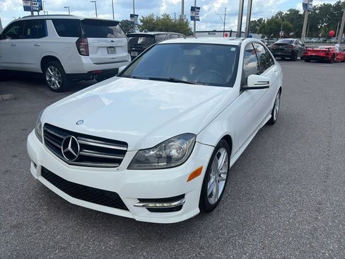 Used 2014 Mercedes-Benz C 250 Sedan image 2
