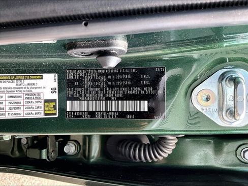 Certified 2025 Toyota Corolla Cross XLE AWD/4WD image 9