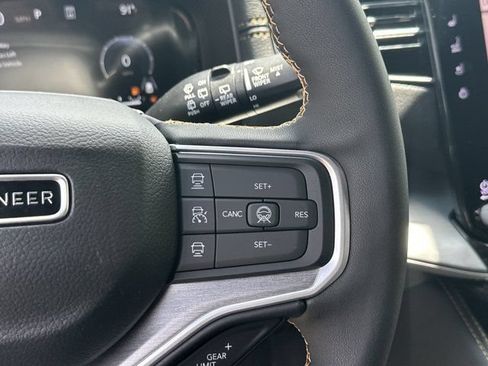 New 2026 Jeep Grand Wagoneer 4WD image 24