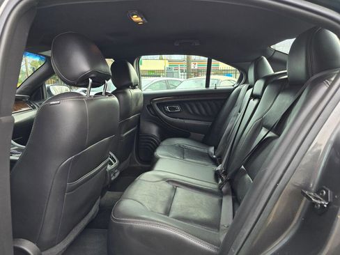 Used 2017 Ford Taurus Limited image 17