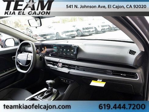 New 2026 Kia K4 LXS image 11