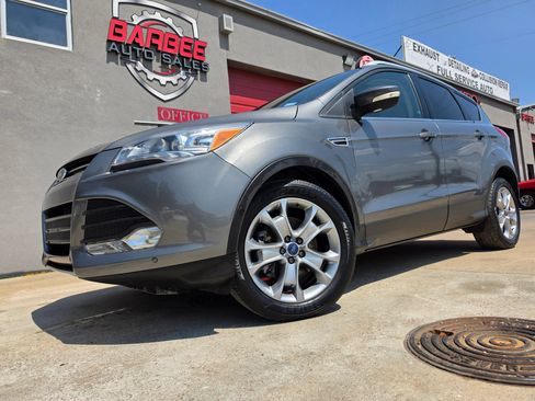 Used 2014 Ford Escape Titanium w/ Equipment Group 401A AWD/4WD image 5