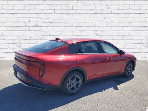 New 2026 Kia K4 LXS image 4