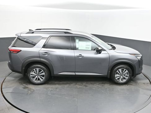 New 2026 Nissan Pathfinder SL FWD image 38