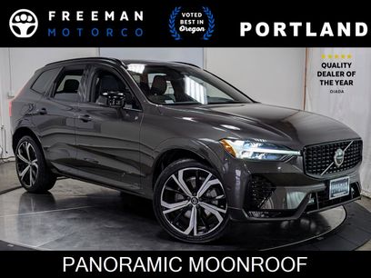 Used 2022 Volvo XC60 B6 R-Design w/ Advanced Package