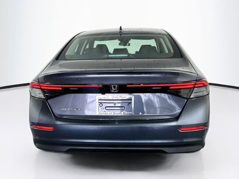 Used 2025 Honda Accord LX image 7