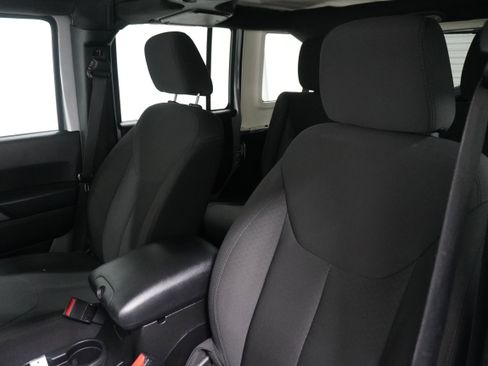 Used 2015 Jeep Wrangler Unlimited Sport w/ Quick Order Package 24S image 10