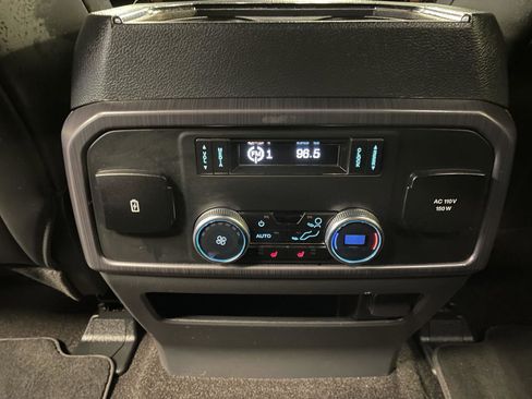 Certified 2023 Ford Expedition Platinum AWD/4WD image 39