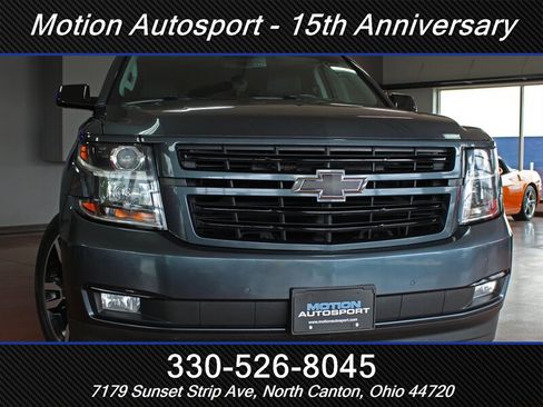 Used 2019 Chevrolet Suburban Premier w/ RST 6.2L Performance Edition AWD/4WD image 60
