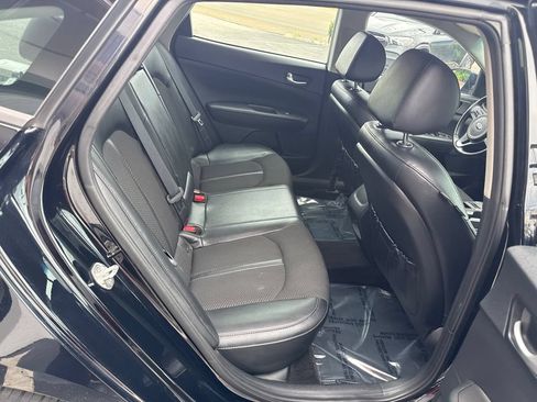 Used 2018 Kia Optima S FWD image 18