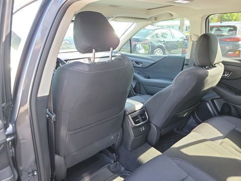 Used 2024 Subaru Outback Premium image 17