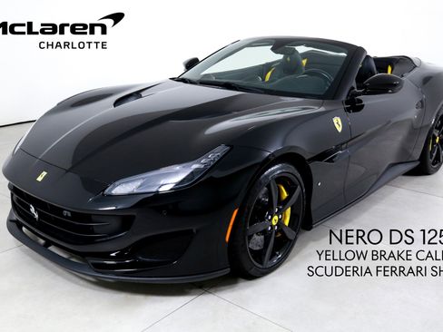 Used 2019 Ferrari Portofino RWD image 1