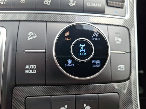 Certified 2023 Hyundai Santa Fe SEL Premium AWD/4WD image 24