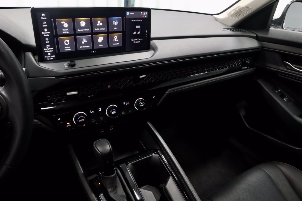 Used 2023 Honda Accord EX-L image 31