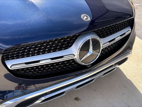 Used 2023 Mercedes-Benz GLC 300 4MATIC Coupe image 29