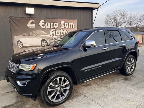 Used 2019 Jeep Grand Cherokee Limited w/ Luxury Group II image 4