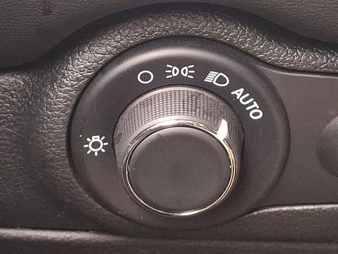 Used 2024 Dodge Durango GT AWD/4WD image 24