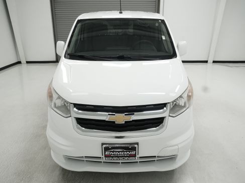 Used 2017 Chevrolet City Express LT w/ Technology Package FWD image 2