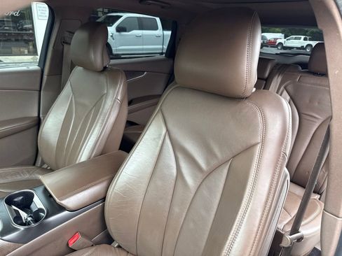 Used 2016 Lincoln MKX Reserve FWD image 18