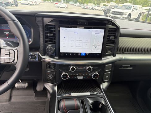 Used 2025 Ford F150 Raptor AWD/4WD image 14