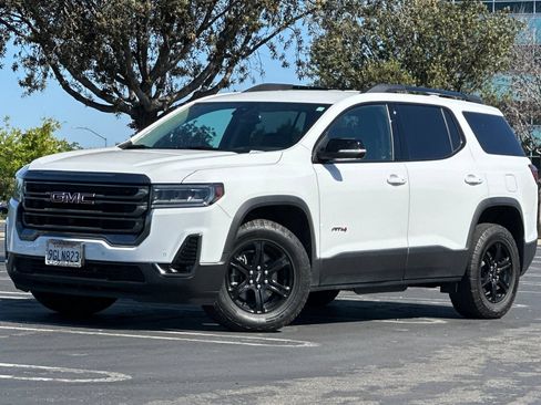 Used 2023 GMC Acadia AT4 w/ Technology Package AWD/4WD image 8